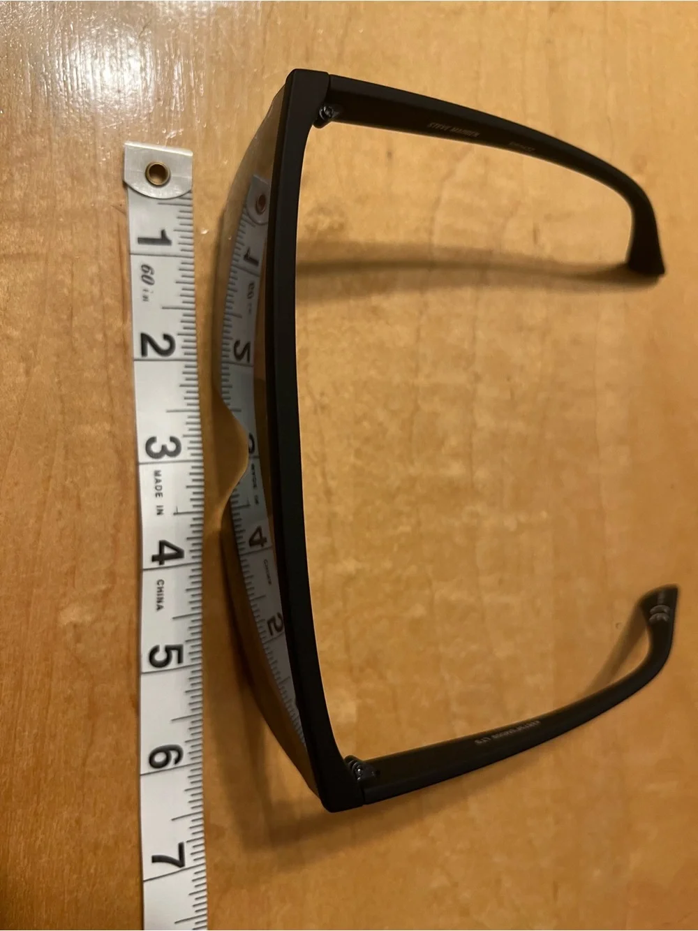 Steve Madden Black Sunglasses Temple Arm with Logo